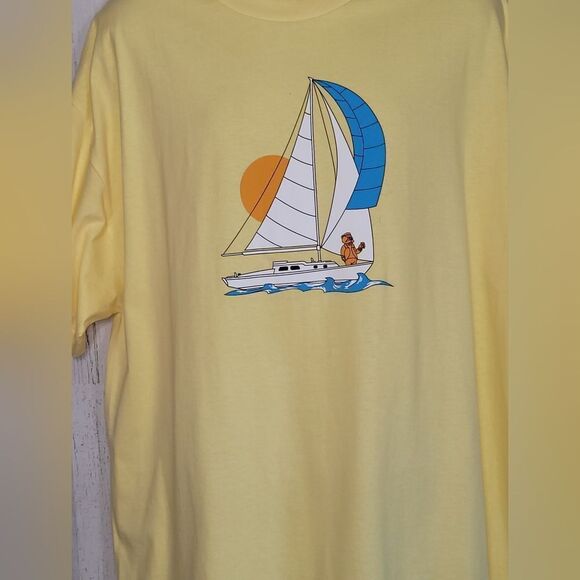 NWOT Grizzly T Shirt - Picture 4 of 9